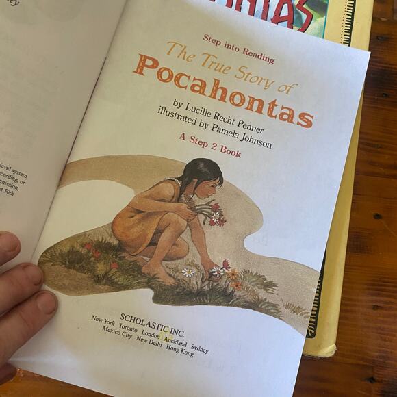 Vintage Bundle of 2 Pocahontas Books - Picture 3 of 11